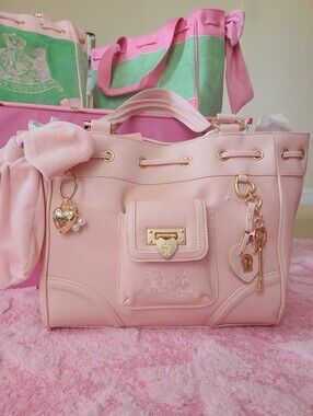 Juicy Couture Bag 💗